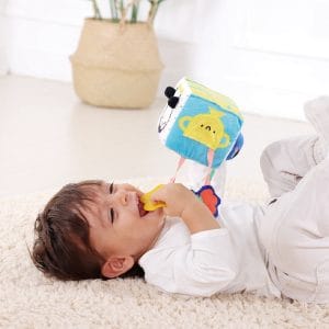 Montessori Play Box 11–12 Monate – Forschen, Lernen & Bewegen – Bild 3